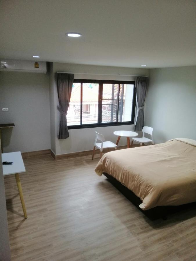Ihome Hostel Hatyai Сонгкхла Экстерьер фото